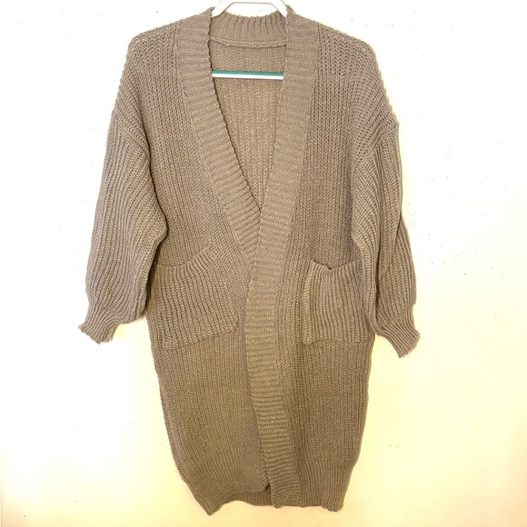 Gray Ribbed Knit Chunky  Women's Sweater. Size XL. NWT. - Picture 2 of 5